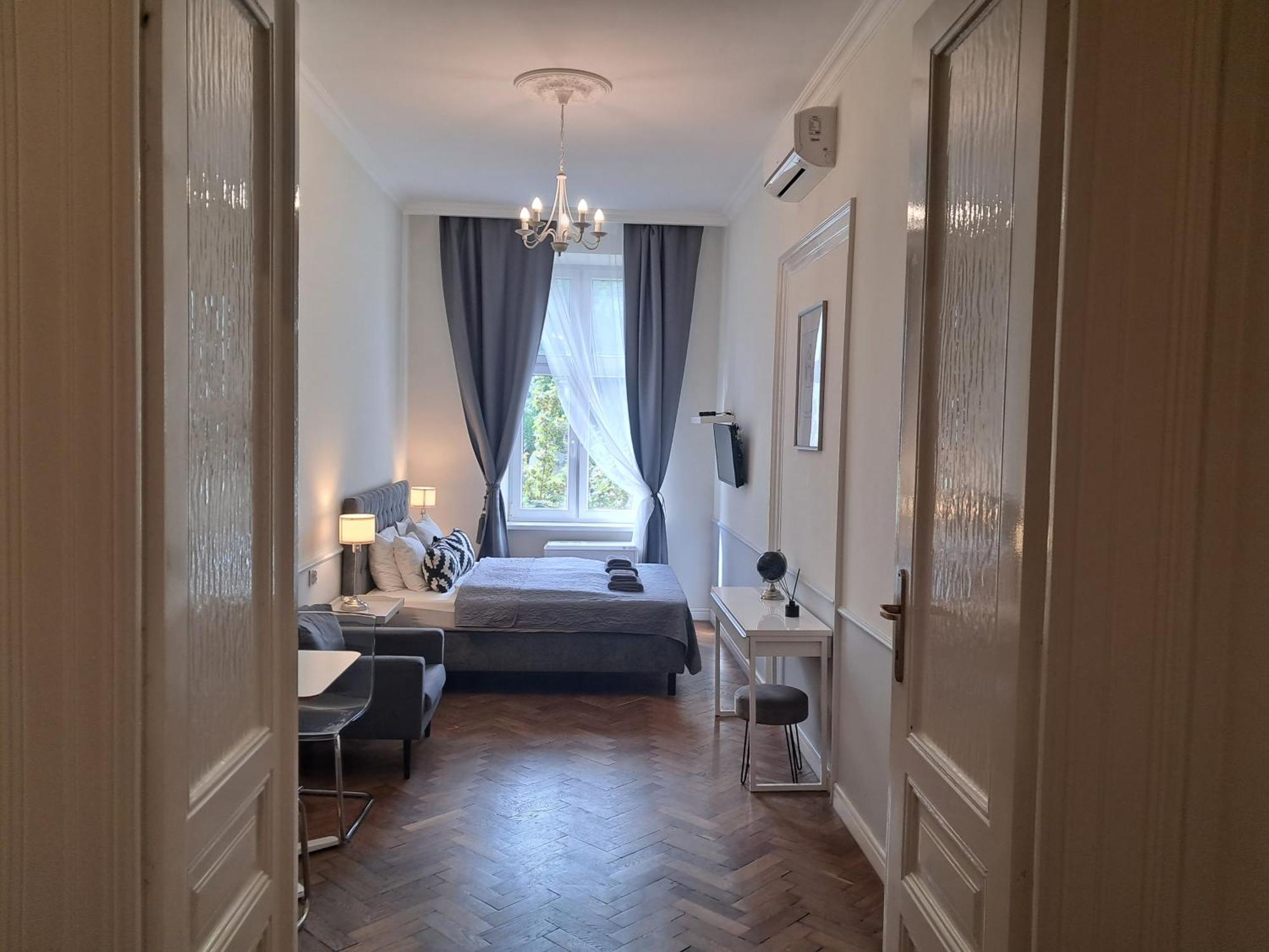 Angel House Aparthotel クラクフ エクステリア 写真