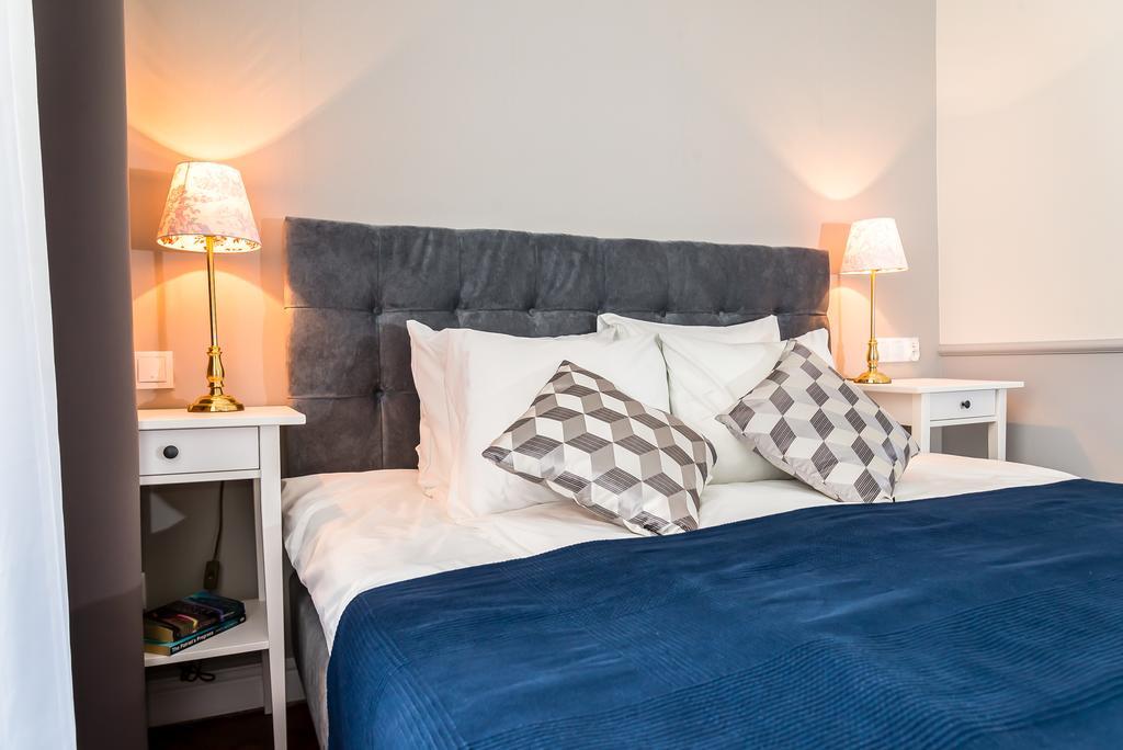 Angel House Aparthotel クラクフ エクステリア 写真
