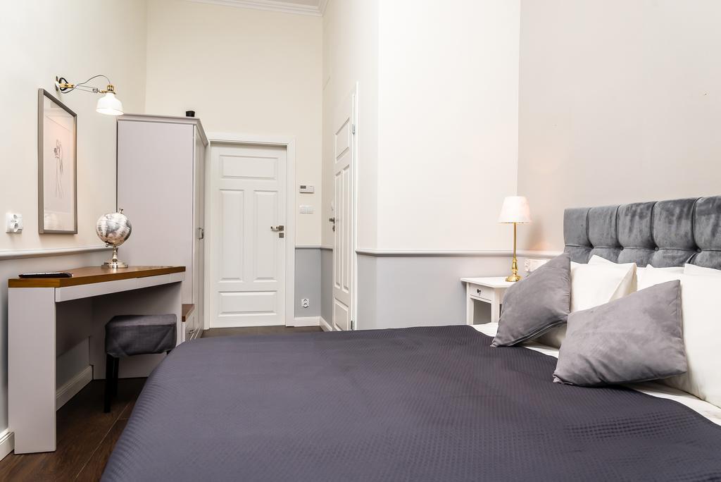 Angel House Aparthotel クラクフ エクステリア 写真