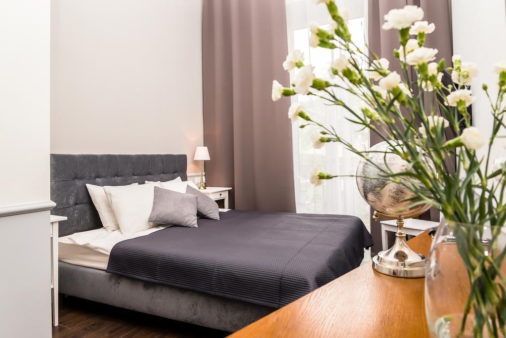 Angel House Aparthotel クラクフ エクステリア 写真
