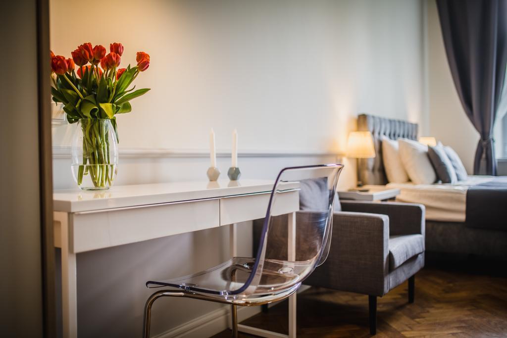 Angel House Aparthotel クラクフ エクステリア 写真