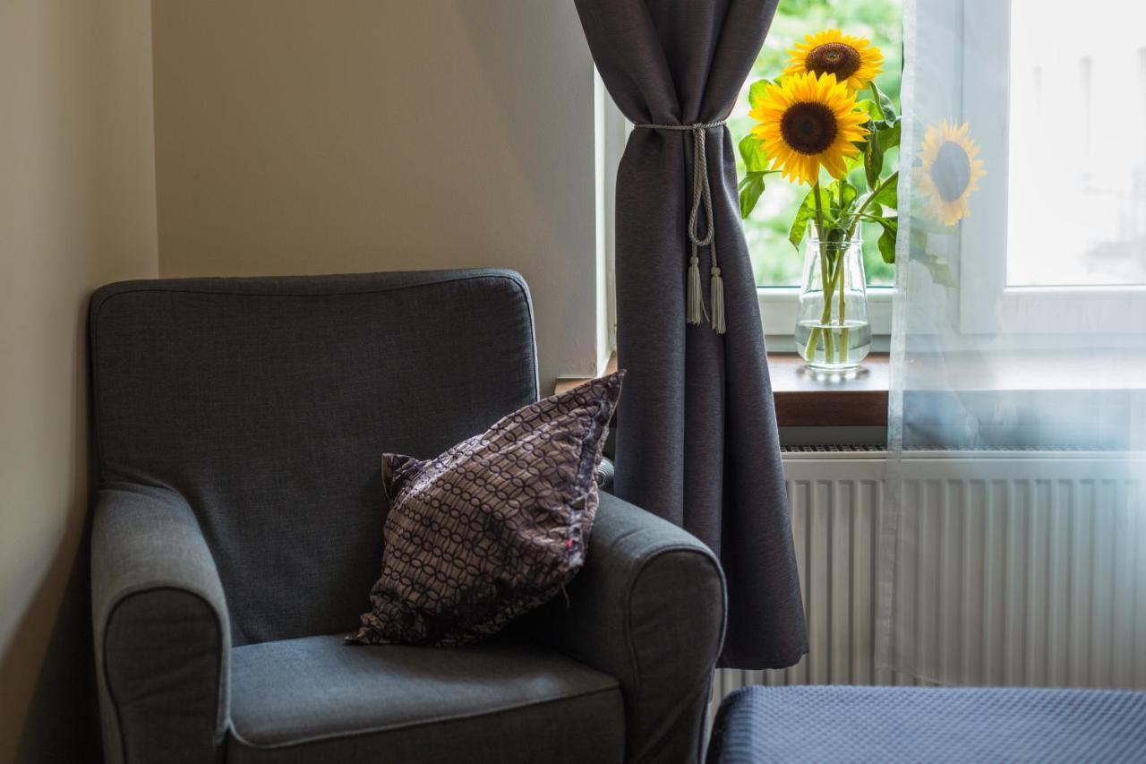 Angel House Aparthotel クラクフ エクステリア 写真
