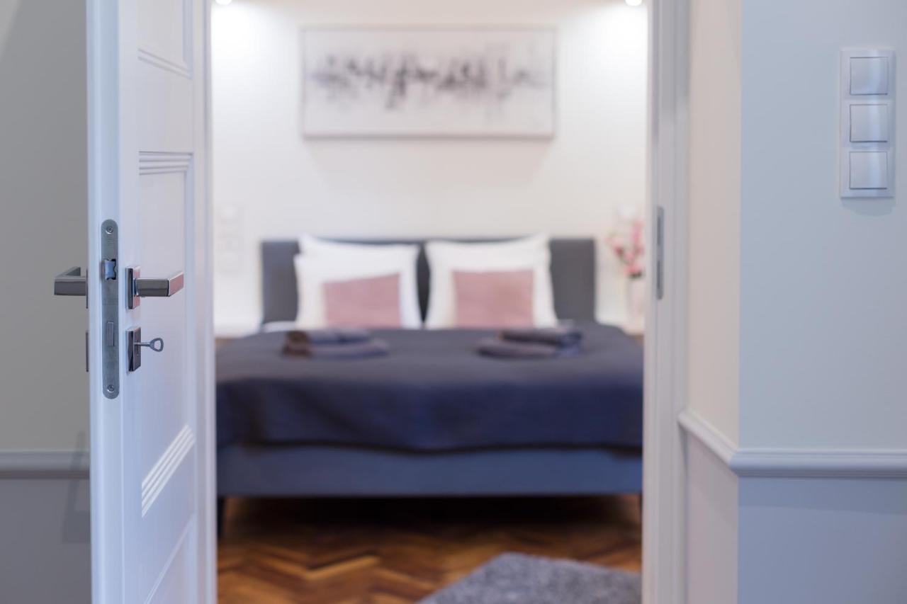 Angel House Aparthotel クラクフ エクステリア 写真